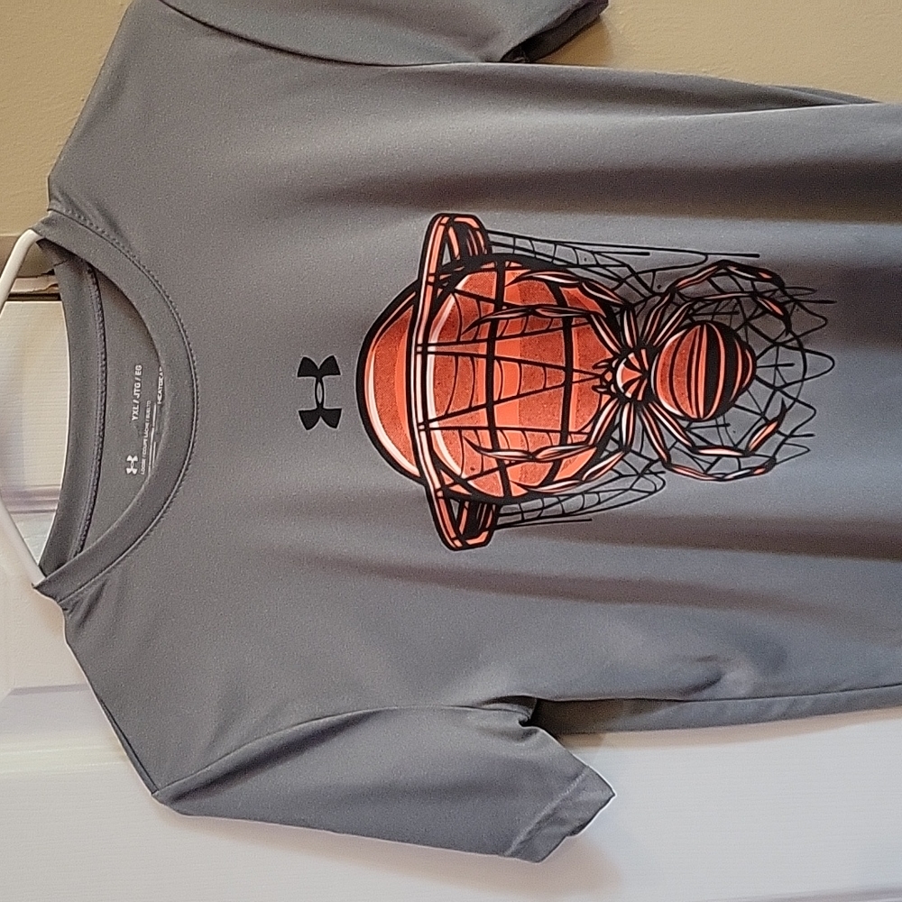 Boys XL Under Armour